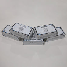 Load image into Gallery viewer, 5 Boxes of Organic/Natural Unrefined No Gum Rolling Papers (60 Leaves/Papers in Pack)